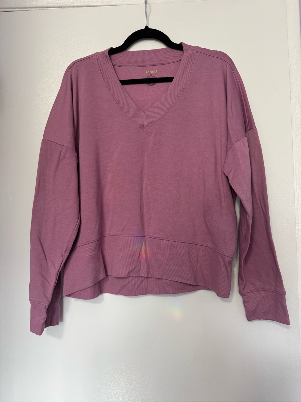 tek gear Dusty Rose V-Neck Pullover Sweatshirt